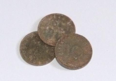 3 x 10 pfennig coins - Kurland Dig-Ups