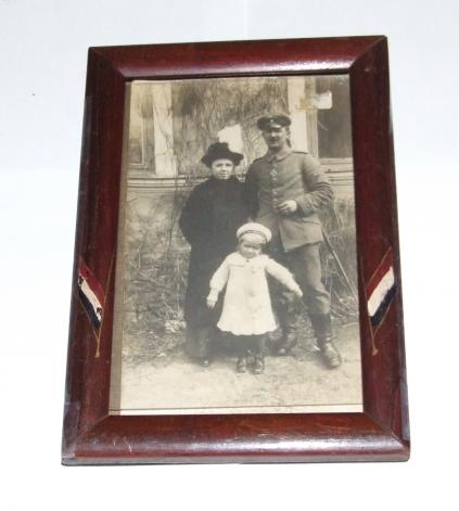 WW1 Framed Photograph - EK2 Holder