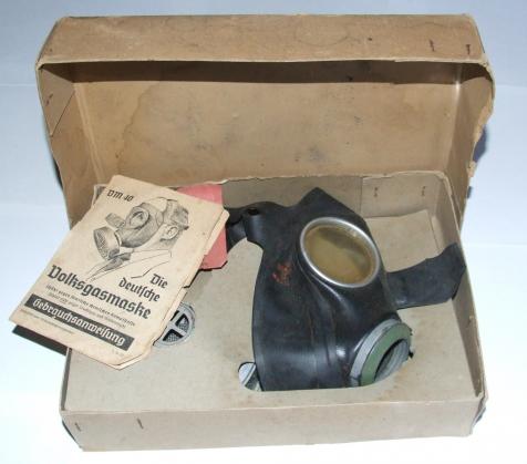 VM40 Gas Mask - Boxed