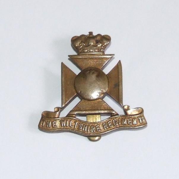 Wiltshire Regiment Badge - Victoria Crown