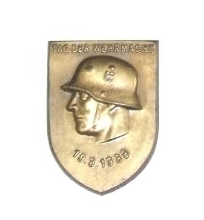 Wehrmacht Day Badge 1939