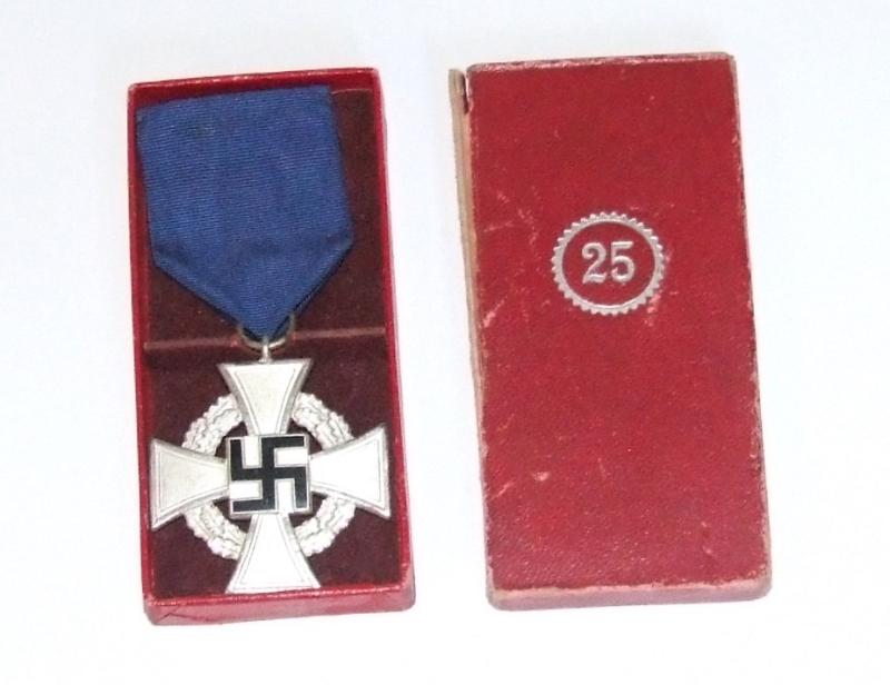 25 Year Faithful Service Medal - Boxed