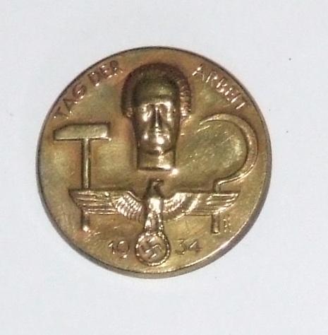 1934 Labour Day Badge