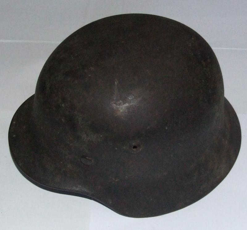 Kriegsmarine M35 SD Helmet - War Souvenir